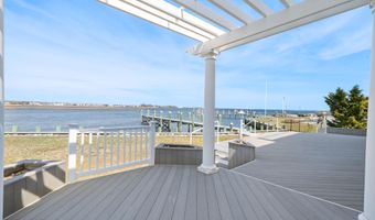 1100 Island Dr, Bayville, NJ 08721