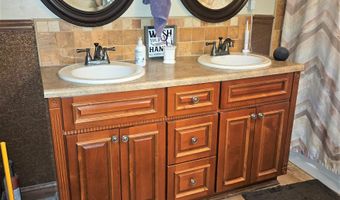 515 S Harlan St, Algona, IA 50511