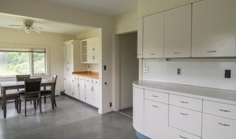 672 E Orchard St, Brattleboro, VT 05301