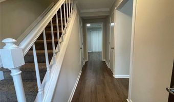 3176 Shadow Walk Ln, Tucker, GA 30084