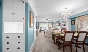 711 Riverview Dr, Alton, IL 62002
