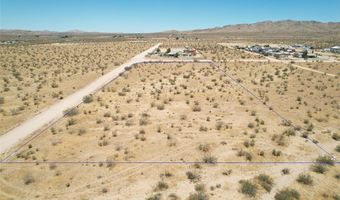 1 Cathedral Dr, Apple Valley, CA 92307