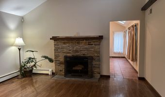 82 Sill Ln, Old Lyme, CT 06371
