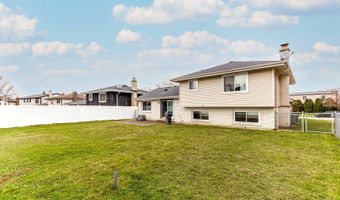 1124 N Anvil Ct, Addison, IL 60101