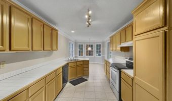 184 Hillsborough Dr, Athens, GA 30606