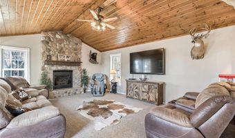 6517 County Rd 5 NW, Annandale, MN 55302