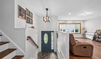 21 Echo Ridge Rd, Airmont, NY 10952