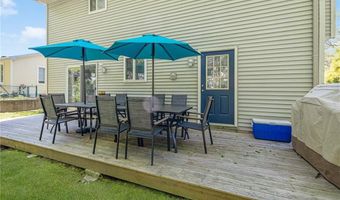 67 Meadowrue Trl, Narragansett, RI 02874