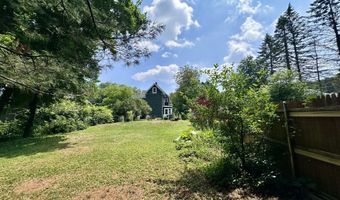 21 Cottage St, Bangor, ME 04401