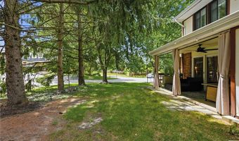 4400 Laurel Oak Dr, Allison Park, PA 15101