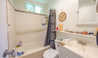 1220 W Kuiaha Rd, Haiku, HI 96708