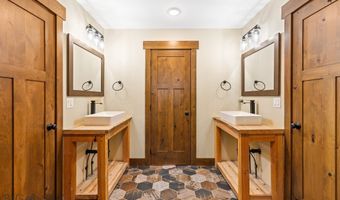 17 Tex's Loop, Alder, MT 59710