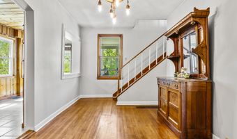 90 Grand Ave, Beattyville, KY 41311