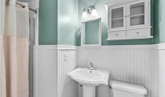 6 Hillsdale Ter, Alloway, NJ 07461