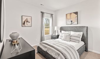 1308 EIDSON St, Athens, AL 35611