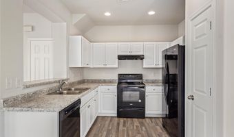 909 E AGUA FRIA Ln, Avondale, AZ 85323