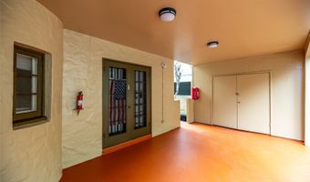 436 Namahana St, Honolulu, HI 96815