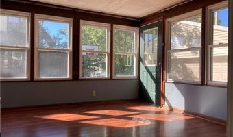 227 Crescent Dr, Akron, OH 44301