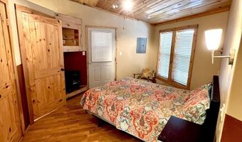 514 W30/W32 Sawyer St W30/32, Cascade, ID 83611