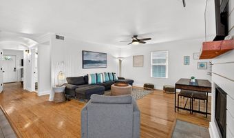 4044 Mindanao St, Bay St. Louis, MS 39520