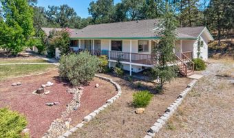45241 Dillon Dr, Ahwahnee, CA 93601
