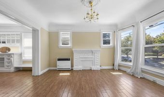 1220 Chestnut St, Alameda, CA 94501