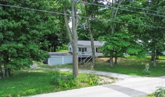 448 Maple Leaf Rd, Bedford, IN 47421