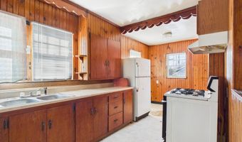 1525 Noble St, Anderson, IN 46016