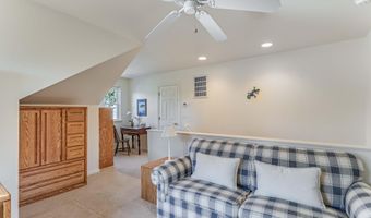 844 GLEN Dr, Bethany Beach, DE 19930