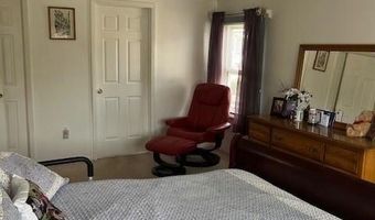 44 Castle Rd, Attleboro, MA 02703
