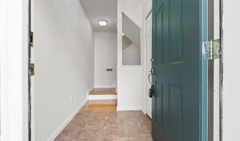 16 Edward Cir, Bedford, NH 03110