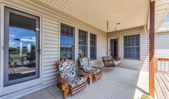 9903 Vermilion Rd, Amherst, OH 44001