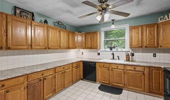 14 Jackson Schoolhouse Rd, Glocester, RI 02814