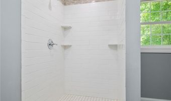 111 Cider Mill Rd, North Smithfield, RI 02896