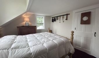 66 High St, Bath, ME 04530