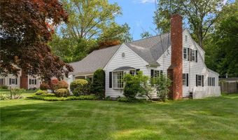 24 Kirkbrae Dr, Lincoln, RI 02865