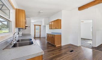 125 NW 40TH Ave, Bell, FL 32619