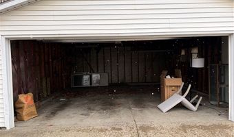 1525 Brown St, Akron, OH 44301