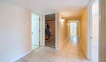 65 N Laclede Pl, Atlantic City, NJ 08401