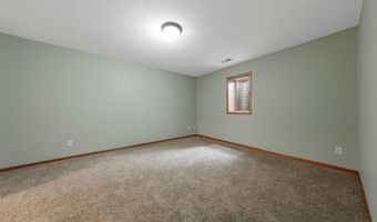 712 W Main St, Arlington, MN 55307