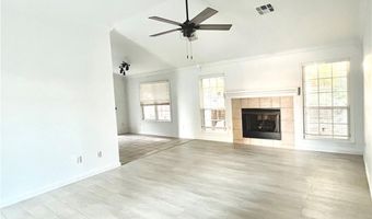 902 SW Navajo Dr, Bentonville, AR 72712