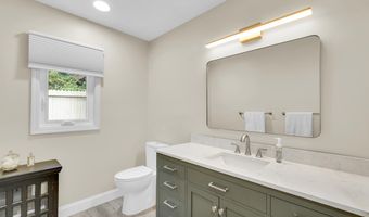 4 Egret Dr, Beaufort, SC 29907