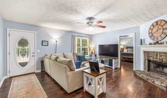 372 Jordan Rd, Ball Ground, GA 30107