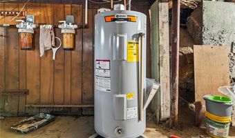 75 Staghead Dr, Burrillville, RI 02859