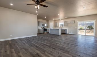 1140 S Independence Way, Big Water, UT 84741