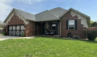 416 Brittany Ct, Aurora, MO 65605