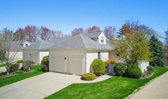 9 Pebble Beach Dr, Bedford, NH 03110
