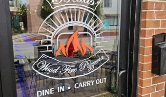123 S Main St, Algonquin, IL 60102