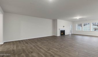 1094 Aviator Ln, Ayden, NC 28513