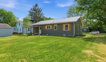 5209 S County Road D, Afton, WI 53501